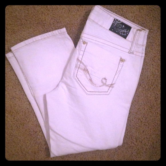 SOLD IN BUNDLE Distressed White Cropped Denim