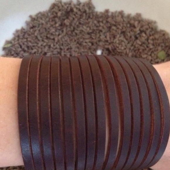 Leather bracelet