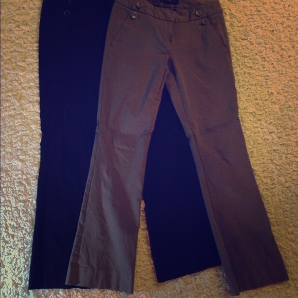 🚫SOLD in bundle🚫2 identical slacks