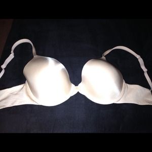Victoria's Secret Perfect One 32D (Full Coverage)