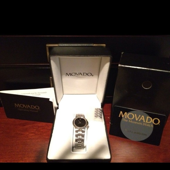 📌SOLD-Movado museum watch - authentic!
