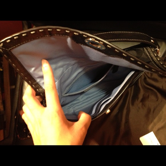 Coach purse. Brand new - Picture 3 of 4