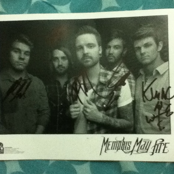 Memphis May Fire autograph
