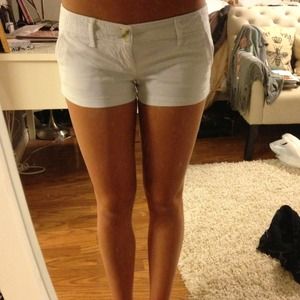 American Eagle white cotton short-shorts