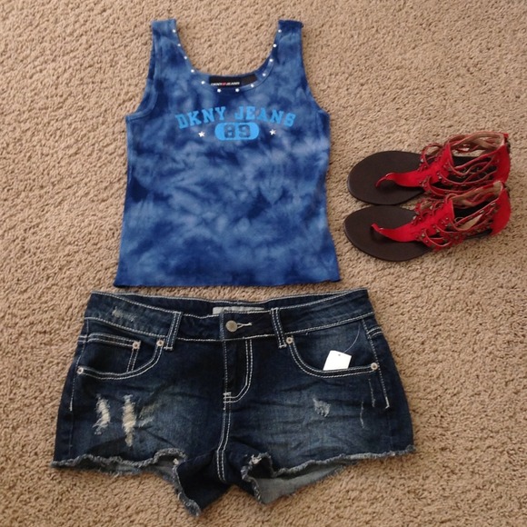 DKNY tank