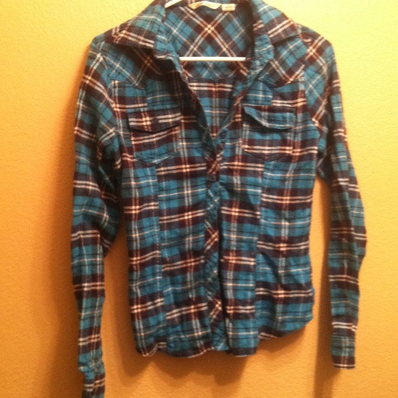 Blue/white/black thicker flannel