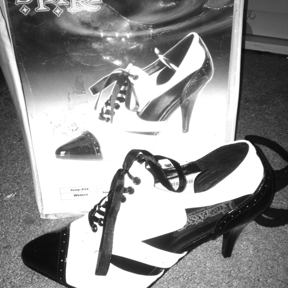 Costume heels