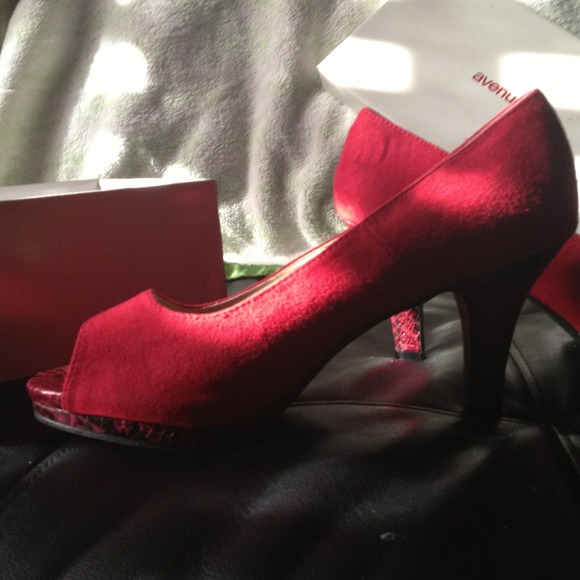 Avenue heels - Picture 3 of 7