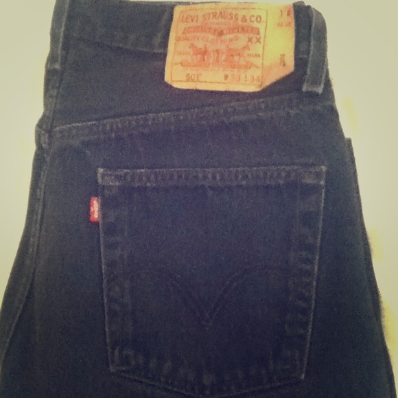 🎊Sold🎊Men Levi's Jean