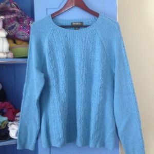 Eddies Bauer blue cotton sweater