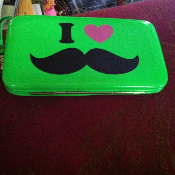 A Nice Money holder or phone holder