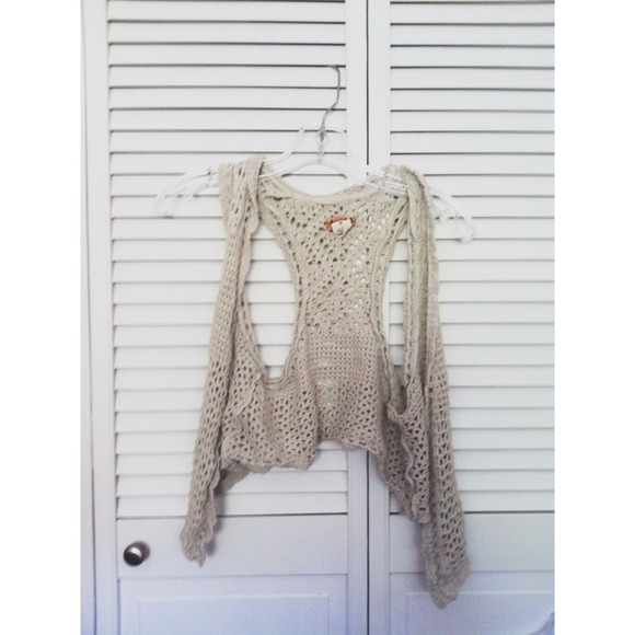 Mudd sleeveless cardigan.