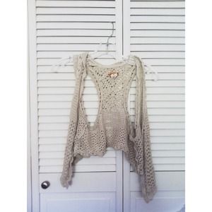 Mudd sleeveless cardigan.