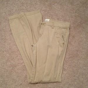Aèropostale khakis