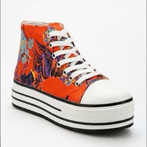 BDG tropical print platform sneaker