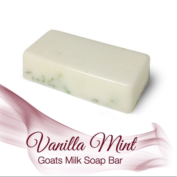 Vanilla Mint Goats Milm Soap Bar