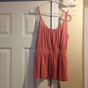Cute flowy peach tank