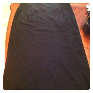 Liz Baker Sz 18 Long Black Skirt