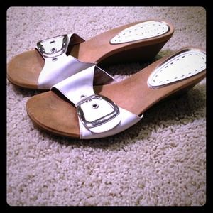 Tan wedges with white buckle strap!