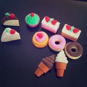 Sweets eraser set