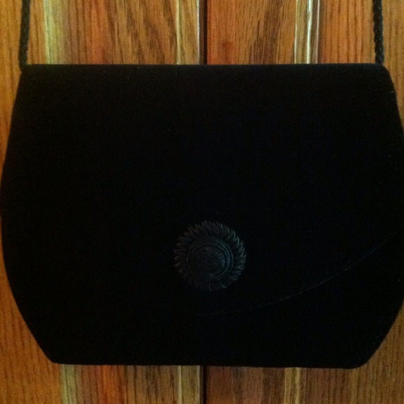Purse - Picture 2 of 3