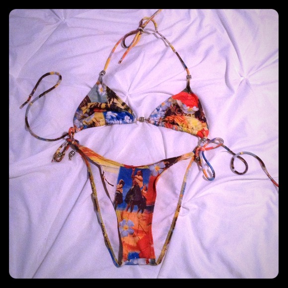 Hawaiian Bikini