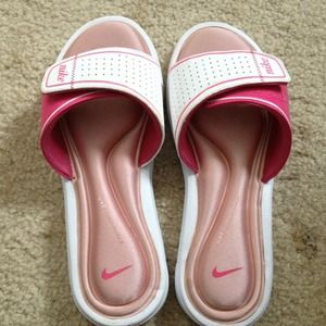 ❎SOLD❎Nike sandals