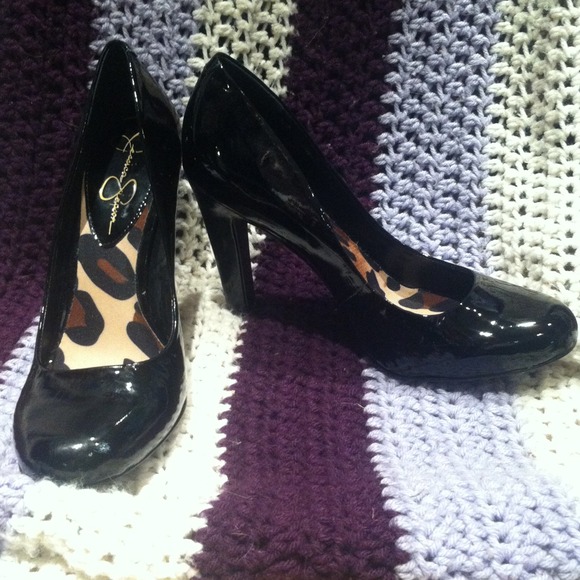 !!**REDUCED**!! JESSICA SIMPSON short heel - Picture 2 of 4