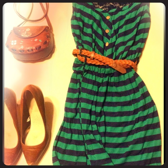 Jersey knit stripped dress.