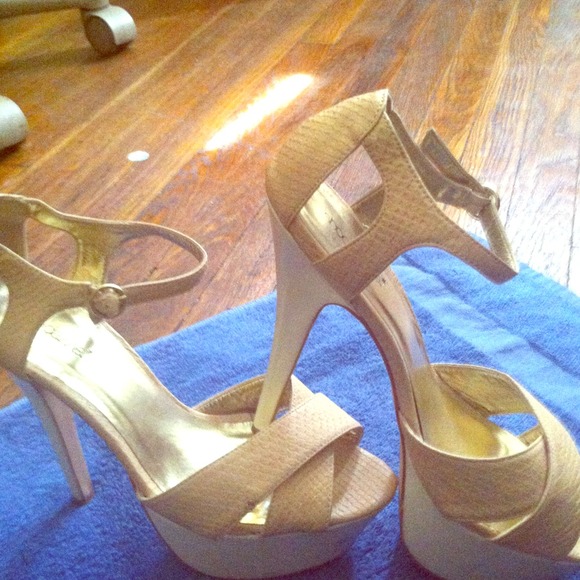 Faux Snake Skin Plattform heels