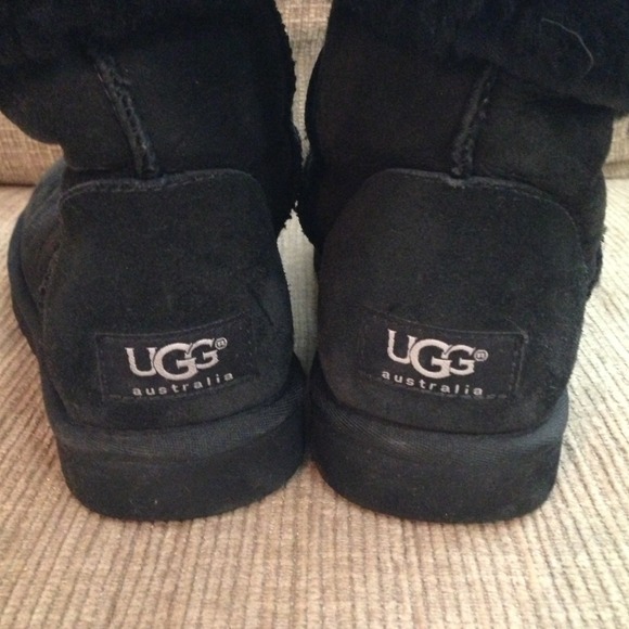 Authentic UGG Boots - Picture 3 of 4