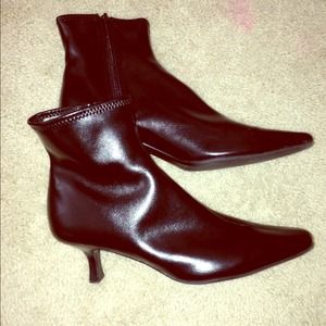 Black leather Boots!!