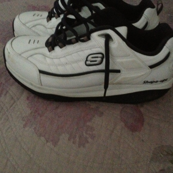 ******SOLD******Men's shape ups