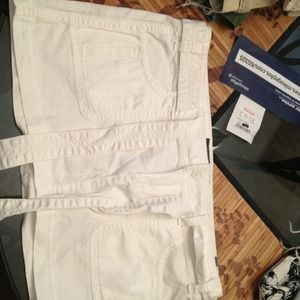 White abercrombie and fitch skirt REDUCED