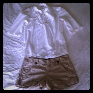❌TRADE❌GAP pin-striped shorts
