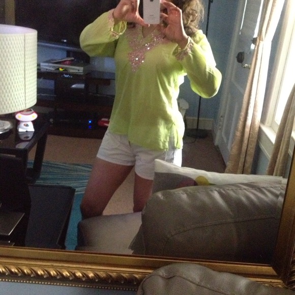 Beach top!!' - Picture 2 of 2