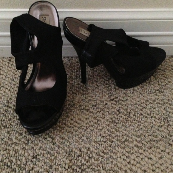 Steve Madden heels