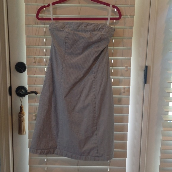 SOLD Strapless dress
