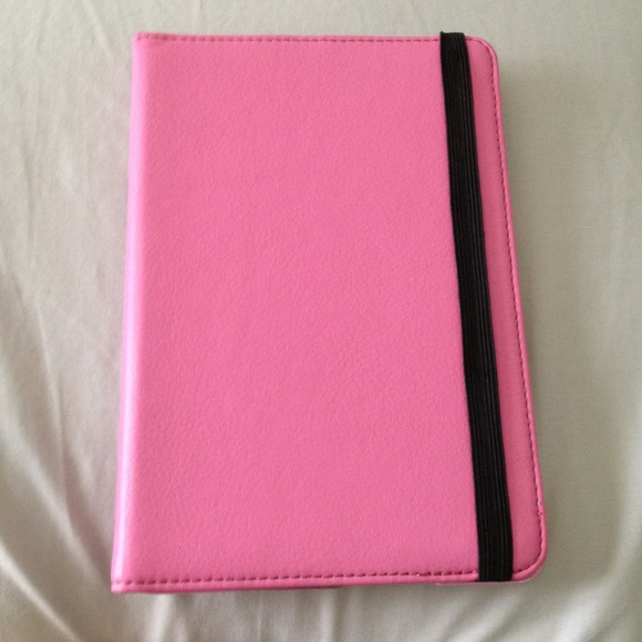 Used Ipad mini case in light pink