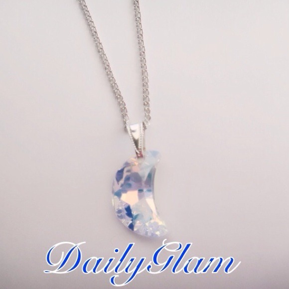 Be my moonlight necklace