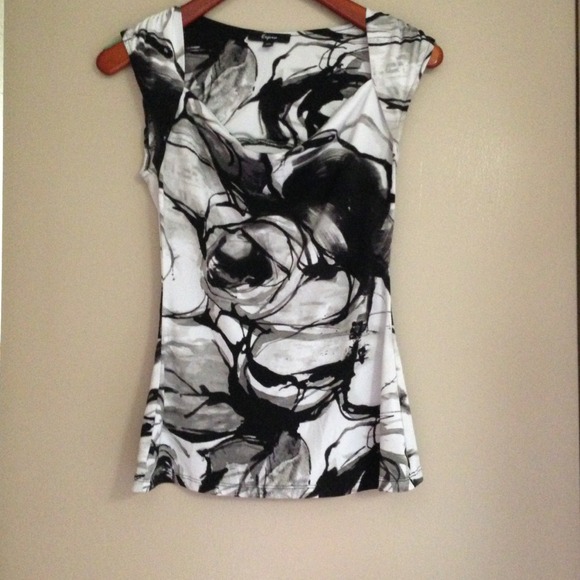 Black and white dressy top