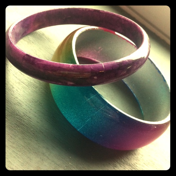 WILL BUNDLE!! Rainbow color 2 piece bracelet set