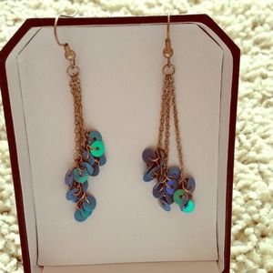 FUN blue dangly sequin earrings!!