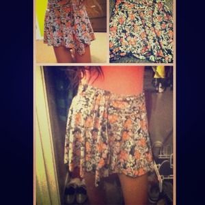 Unique Floral print skirt
