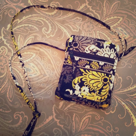 Vera Bradley Handbags - Vera Bradley Baroque Mini Hipster