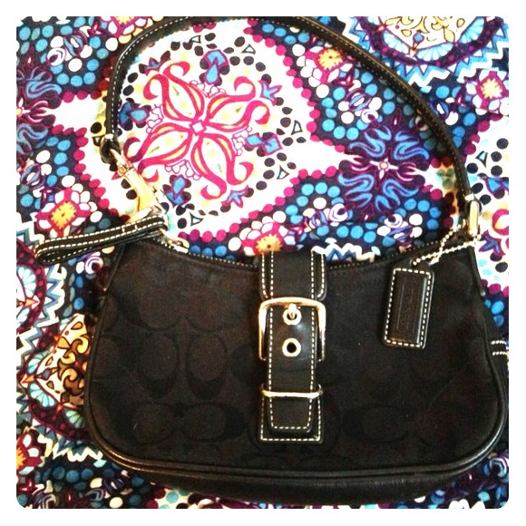 Coach classic clutch purse in Black