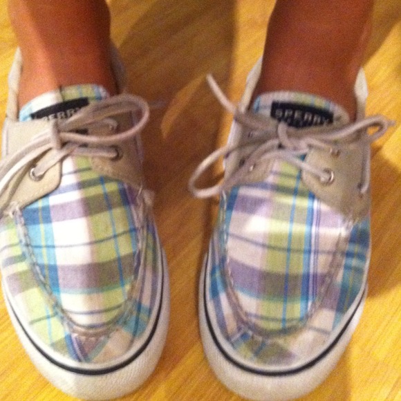 ❌ON HOLD❌Sperry Topsiders