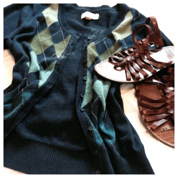 Perfect Shades for Fall Argyle Cardigan - Picture 1 of 4