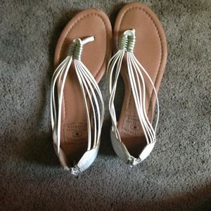 Lucky Brand Sandals