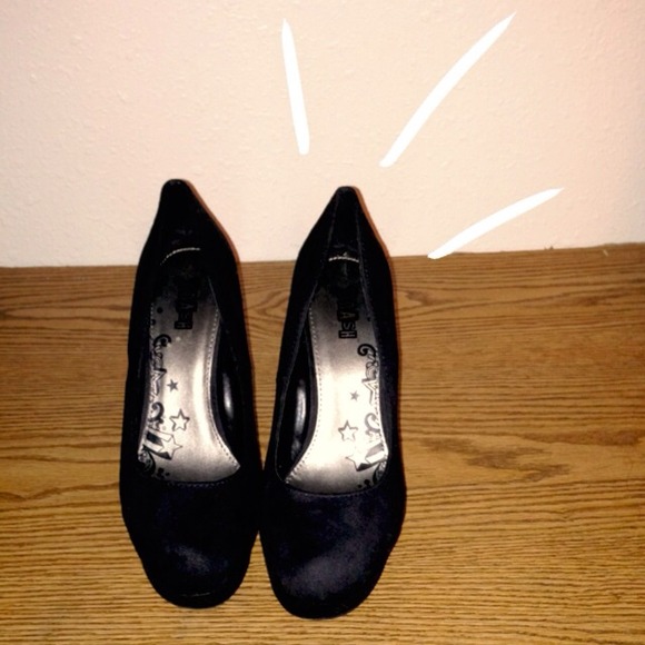 Brand new wedges.